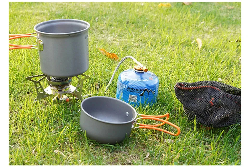 Outdoor camping pot set, made of hard aluminum alloy material, portable, 1-2 person picnic folding stove cookware set