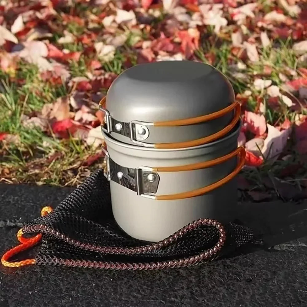 Outdoor camping pot set, made of hard aluminum alloy material, portable, 1-2 person picnic folding stove cookware set